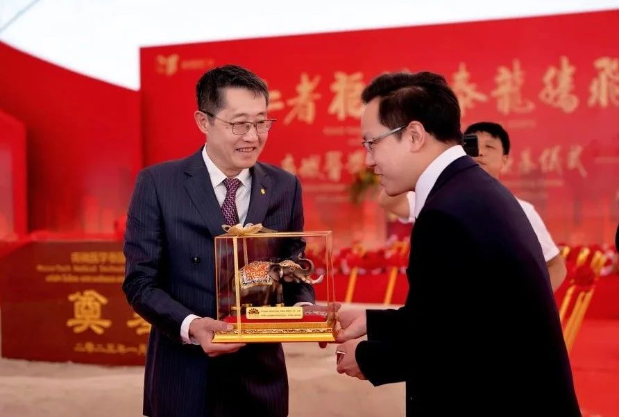 1736777756919220IAUI.jpg 1736777756919220IAUI.jpg